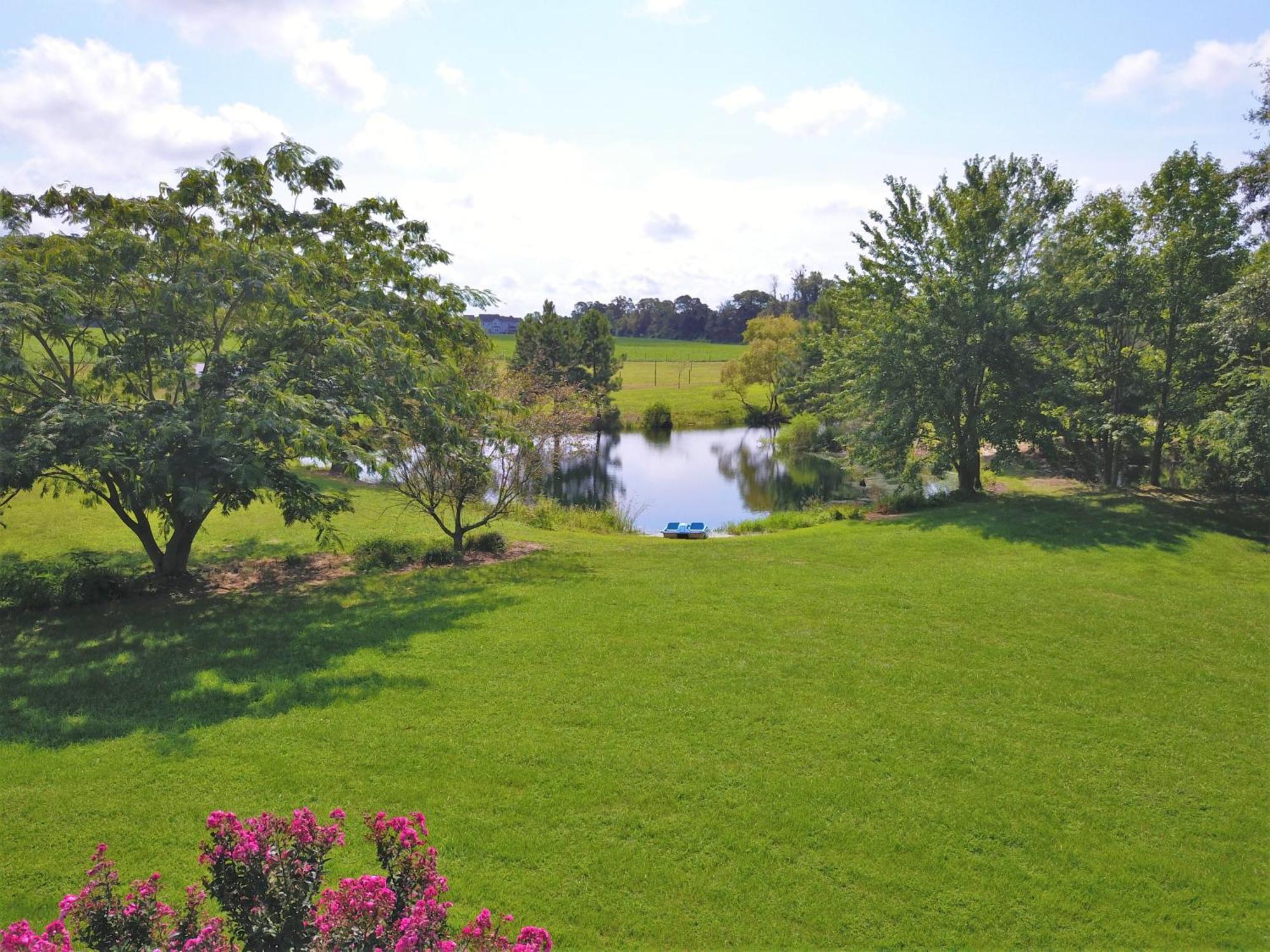 3 Guest Rooms 2 Shared Baths Milford Exterior photo